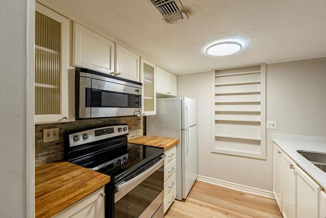 1514 Forest TRL 106, Austin, TX 78703
