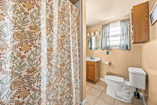 18 Belmont Pl, Brockton, MA 02301