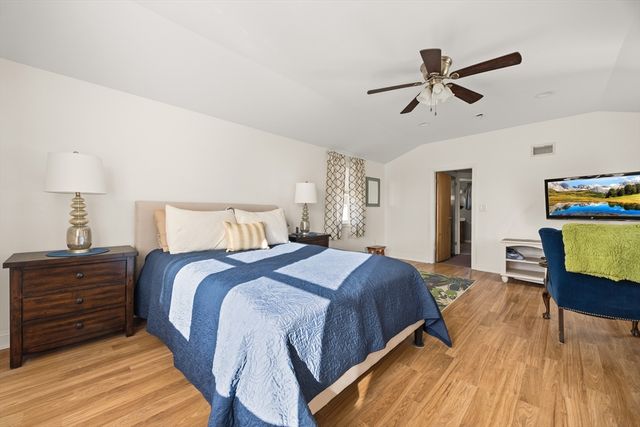 18 Belmont Pl, Brockton, MA 02301