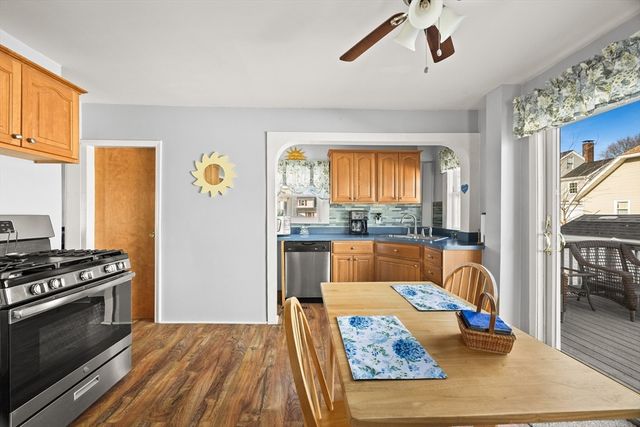 18 Belmont Pl, Brockton, MA 02301