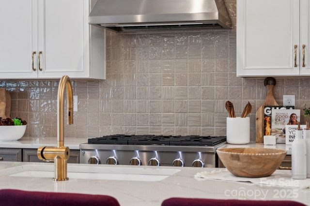 3090 Tramore Drive, Harrisburg, NC 28075