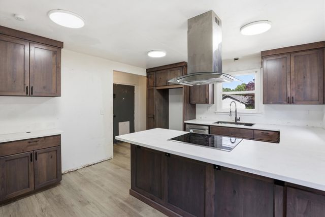 13019 E 8th Ave, Spokane Valley, WA 99216