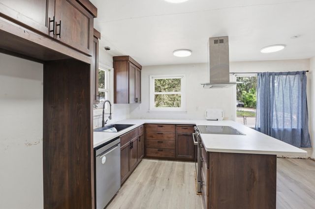 13019 E 8th Ave, Spokane Valley, WA 99216