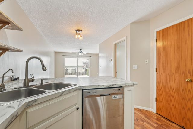 317 N Cherokee Drive, Polk City, IA 50226