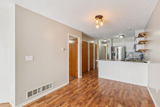 317 N Cherokee Drive, Polk City, IA 50226