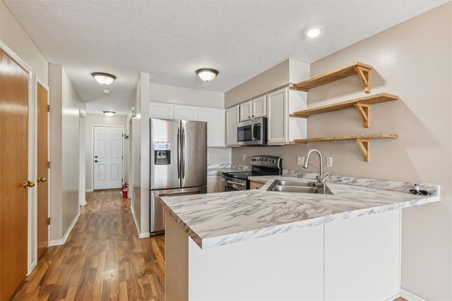 317 N Cherokee Drive, Polk City, IA 50226