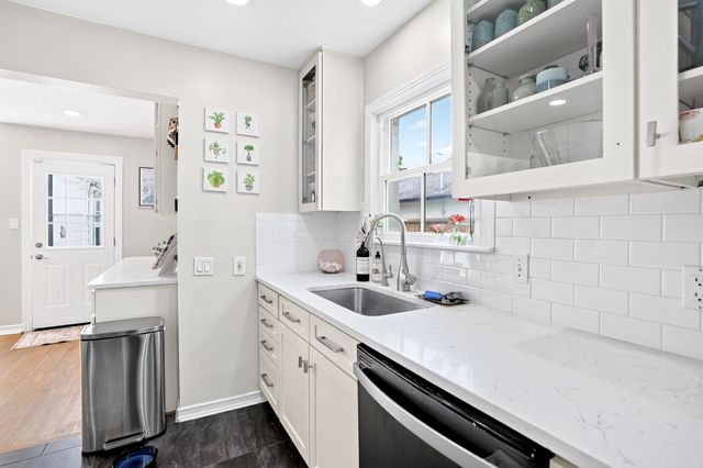 7015 Coronado Avenue, Dallas, TX 75214