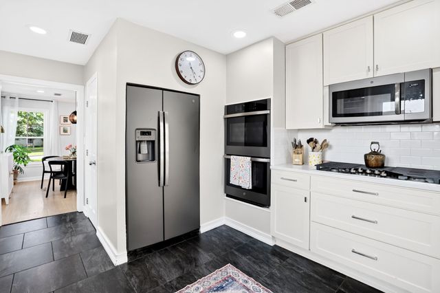 7015 Coronado Avenue, Dallas, TX 75214