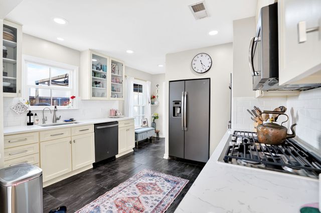 7015 Coronado Avenue, Dallas, TX 75214