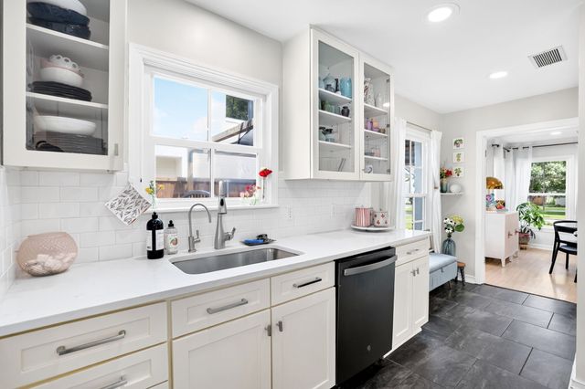 7015 Coronado Avenue, Dallas, TX 75214