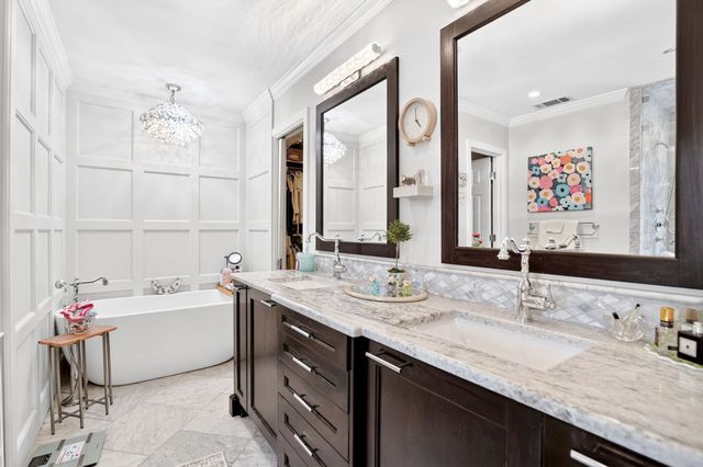 7015 Coronado Avenue, Dallas, TX 75214