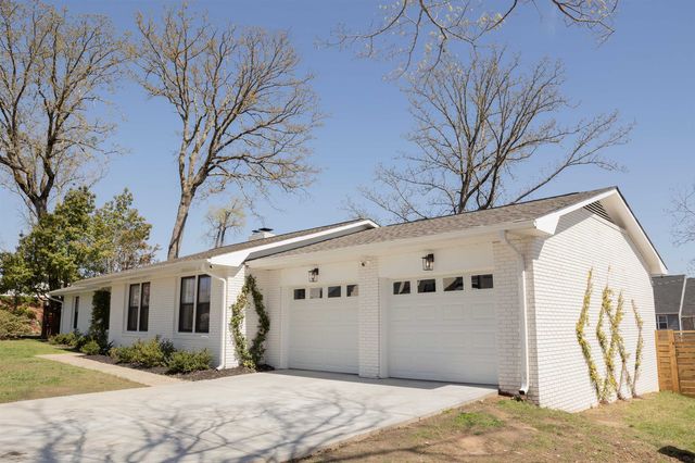 205 Wadsworth Road, Spartanburg, SC 29301