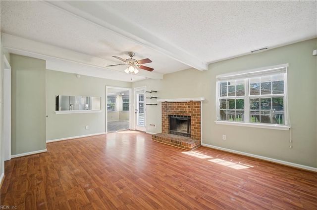 3117 White Tail CT, Chesapeake, VA 23323