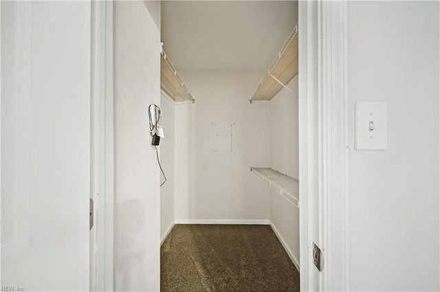 3117 White Tail CT, Chesapeake, VA 23323