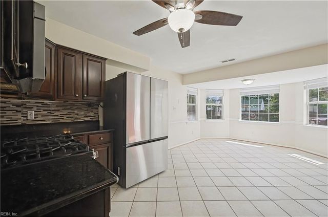 3117 White Tail CT, Chesapeake, VA 23323