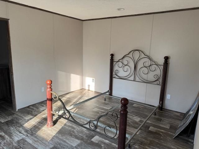 270 BAKER HILL LN, Bolivar, TN 38008