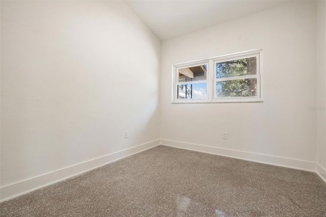 11012 N OREGON AVENUE, Tampa, FL 33612