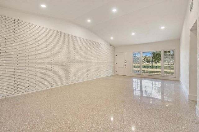 11012 N OREGON AVENUE, Tampa, FL 33612