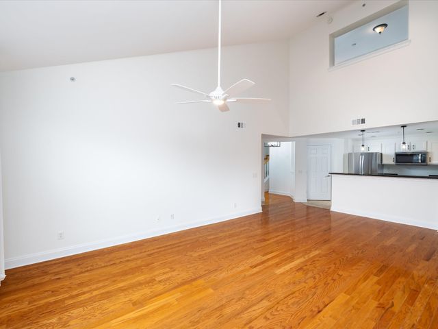 3201 Aspen Grove Dr Apt H10, Franklin, TN 37067