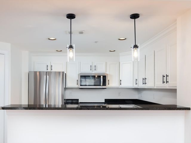 3201 Aspen Grove Dr Apt H10, Franklin, TN 37067