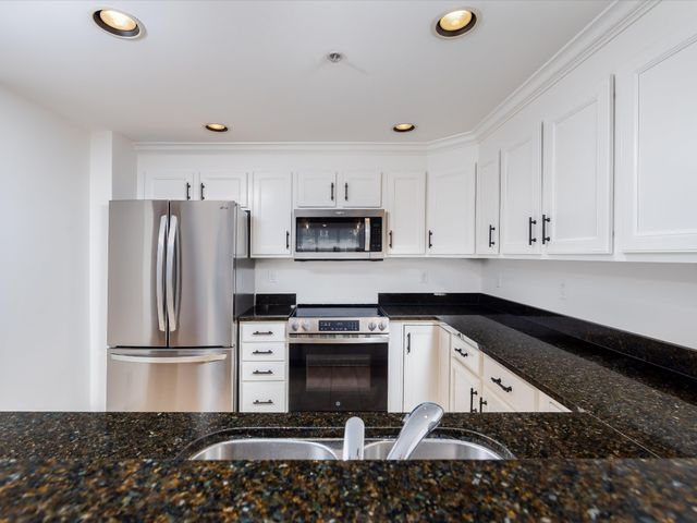 3201 Aspen Grove Dr Apt H10, Franklin, TN 37067
