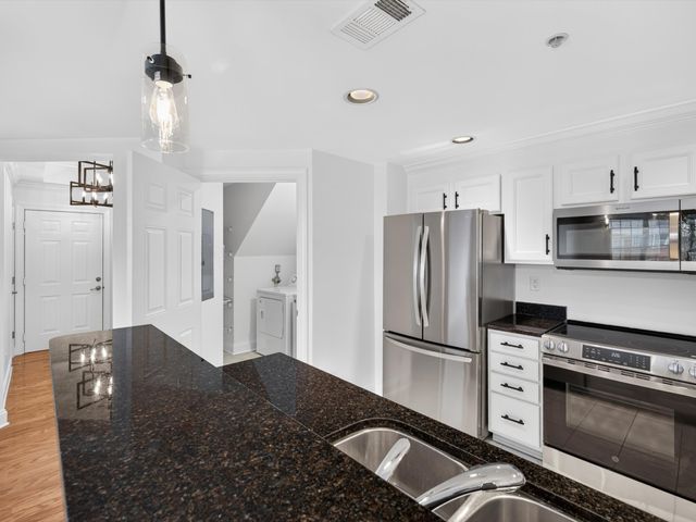 3201 Aspen Grove Dr Apt H10, Franklin, TN 37067