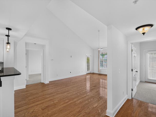 3201 Aspen Grove Dr Apt H10, Franklin, TN 37067