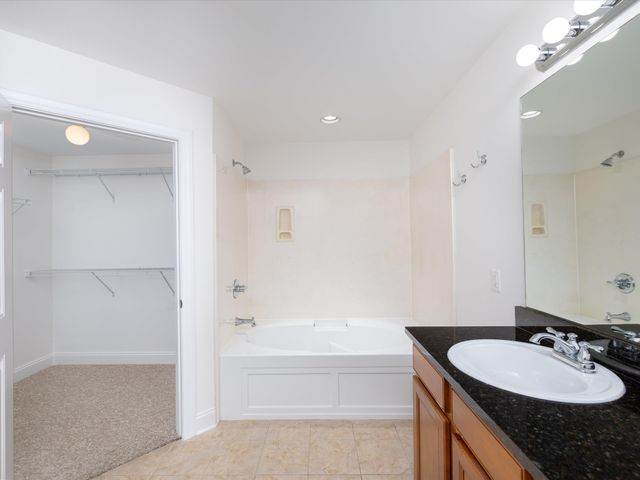 3201 Aspen Grove Dr Apt H10, Franklin, TN 37067