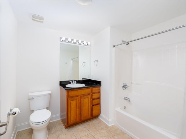 3201 Aspen Grove Dr Apt H10, Franklin, TN 37067