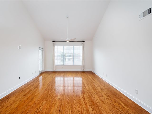 3201 Aspen Grove Dr Apt H10, Franklin, TN 37067