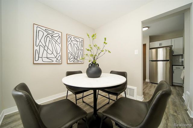 19348 Woodcrest Street, Harper Woods, MI 48225