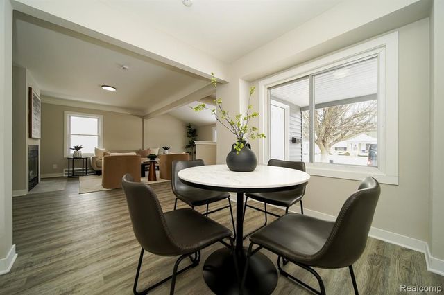 19348 Woodcrest Street, Harper Woods, MI 48225