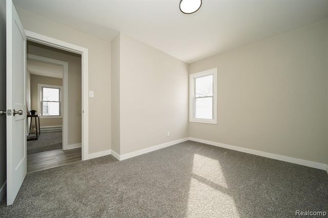 19348 Woodcrest Street, Harper Woods, MI 48225