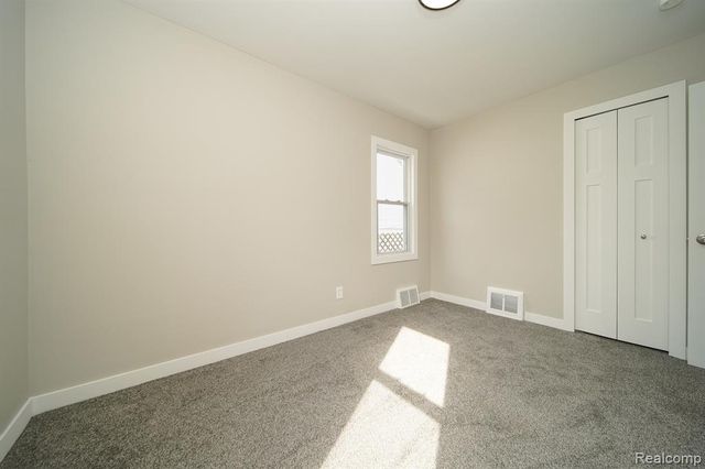 19348 Woodcrest Street, Harper Woods, MI 48225