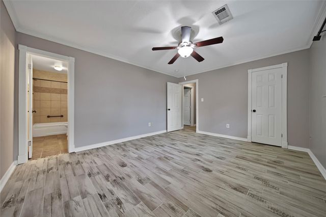 2006 Mermaid Lane, Houston, TX 77062
