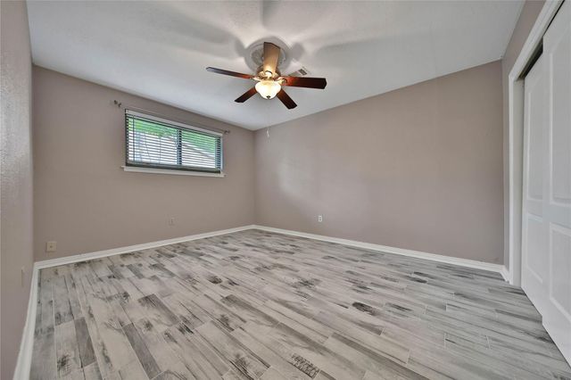 2006 Mermaid Lane, Houston, TX 77062