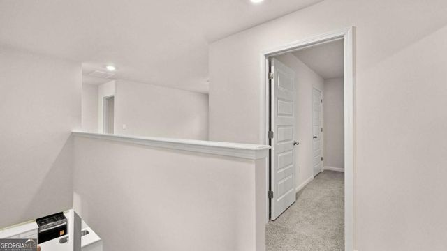 250 Sandy Oak Drive, Loganville, GA 30052