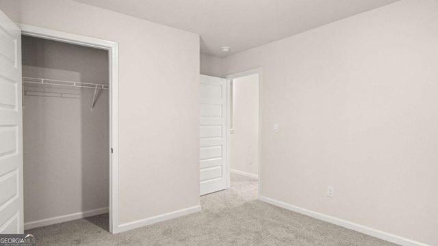 250 Sandy Oak Drive, Loganville, GA 30052