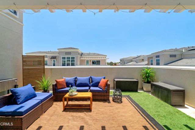 749 Winchester Drive, Oxnard, CA 93030