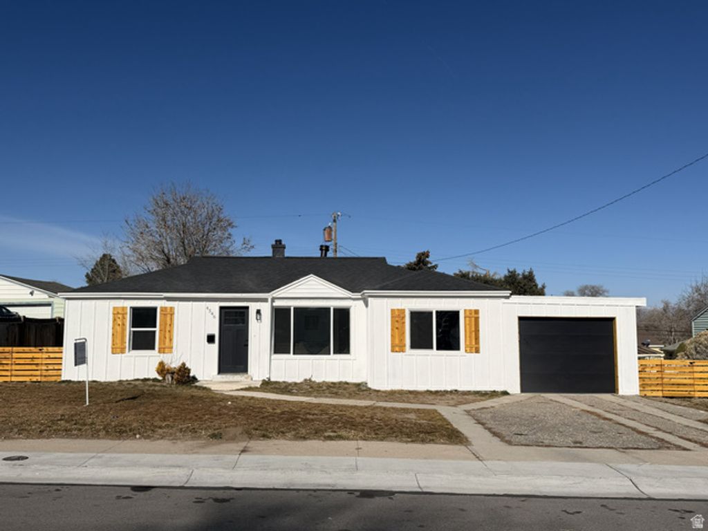 4546 W 5615 S, Kearns, UT 84118