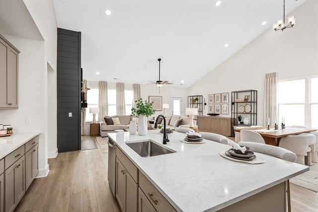 824 John Dale Drive, Mount Juliet, TN 37122