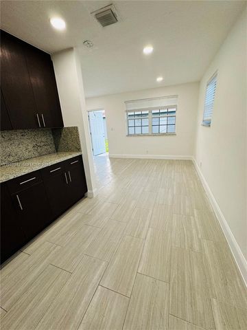 631 NW 11th Ave A, Fort Lauderdale, FL 33311