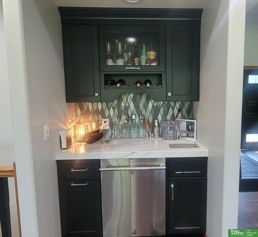 900 Saint Andrews Court, York, NE 68467