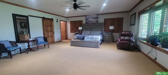 900 Saint Andrews Court, York, NE 68467