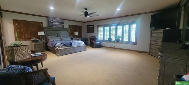 900 Saint Andrews Court, York, NE 68467