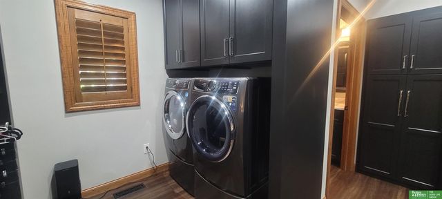 900 Saint Andrews Court, York, NE 68467