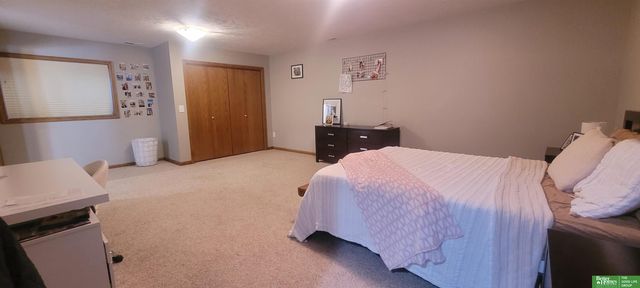 900 Saint Andrews Court, York, NE 68467