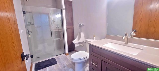 900 Saint Andrews Court, York, NE 68467