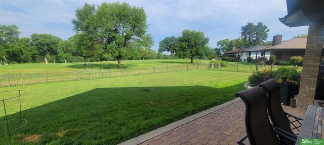 900 Saint Andrews Court, York, NE 68467