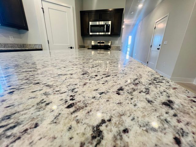 5291 Hidden Pines Circle, Milton, FL 32583